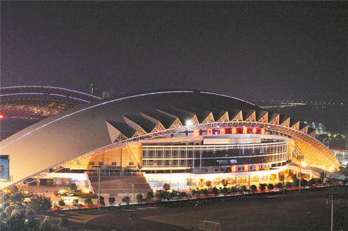 東新區(qū)夜色璀璨，如詩(shī)如畫(huà)