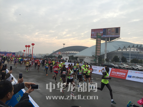 千年周口情，萬(wàn)眾馬拉松
